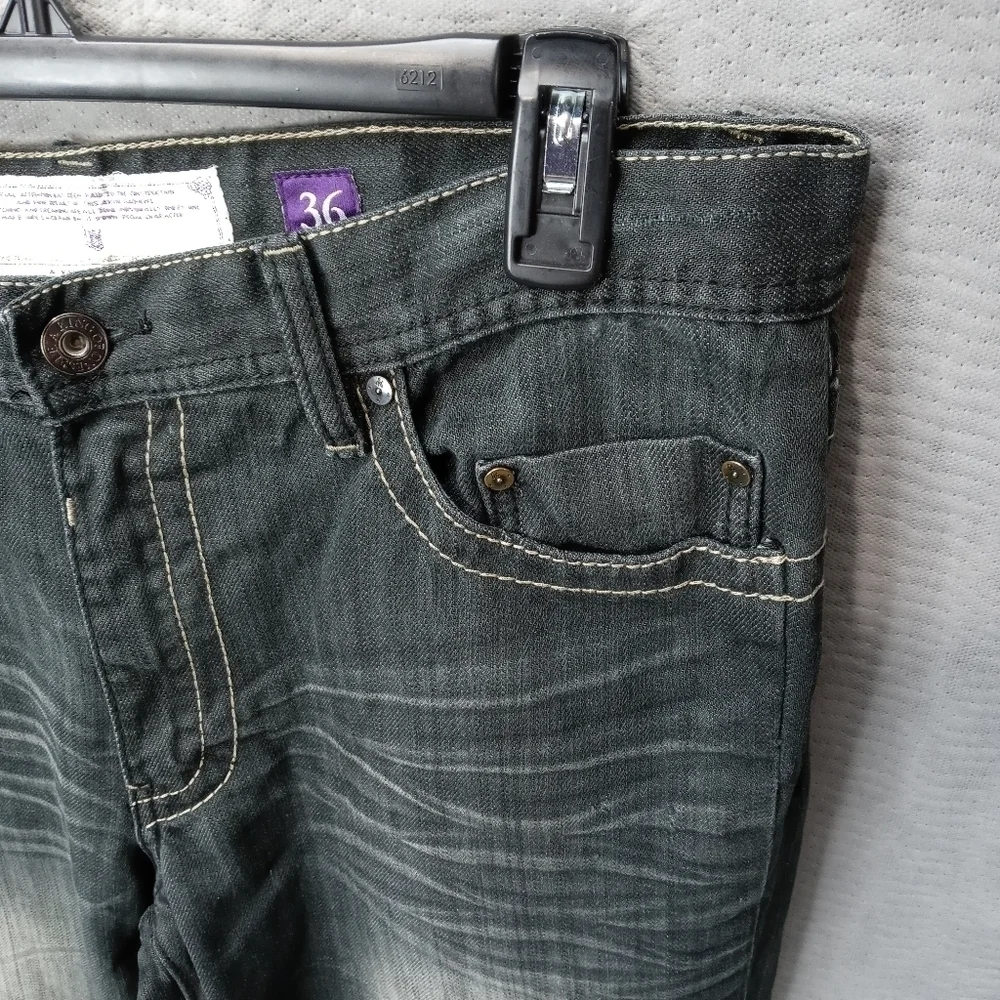 Akoo A King of Oneself Size 36X33 MED Wash Men's blue Jeans. Embroidered back po